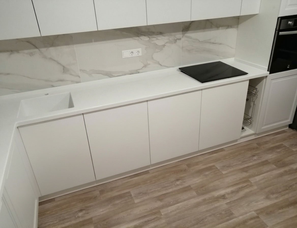 Столешница из камня на кухню