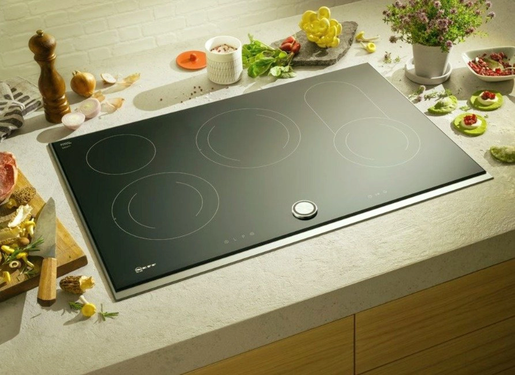 Et645hn17e конфорка. Bhci65123030. Топ встраиваемых электрических панелей. Miele варочная 45 встраиваемая. Электрическая варочная панель ricci ks-t35011br ks-t35011br 3.