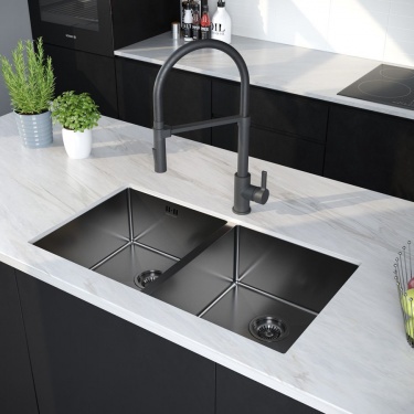 Организовав правильно кухонное пространство, можно значительно повысить его функционал и не только за счет бытовой техники и рабочей столешницы, но...