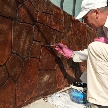 Покраска искусственного камня &ndash; важный этап, который не только помогает сделать изделие более привлекательным, но и продлевает срок его служб...